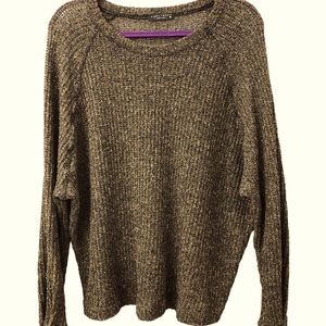 🌺 Final Touch Made in USA Box Sweater with stylish sleeve cuffs Women’s Size M